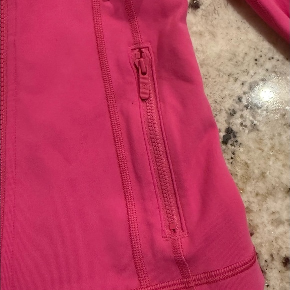 *PRE-OWNED* lululemon Women's Size 4 Define Jacket Nulu - Picture 8 of 11